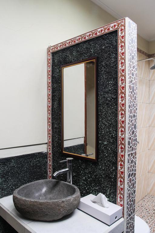 Апартаменты D'Waktu In House Нуса-Лембонган Экстерьер фото